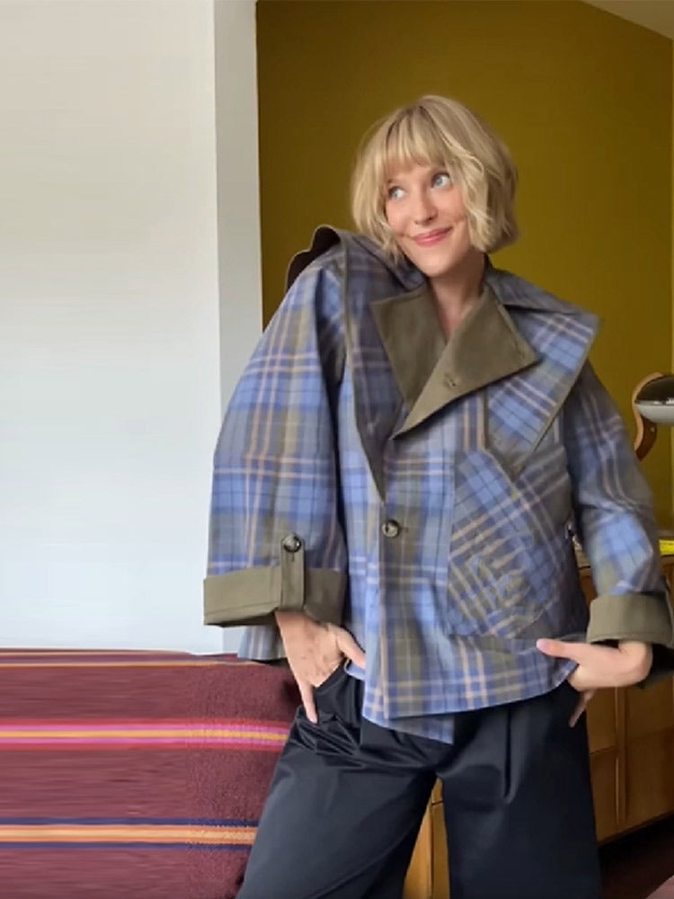 Reversible button-down loose trench coat