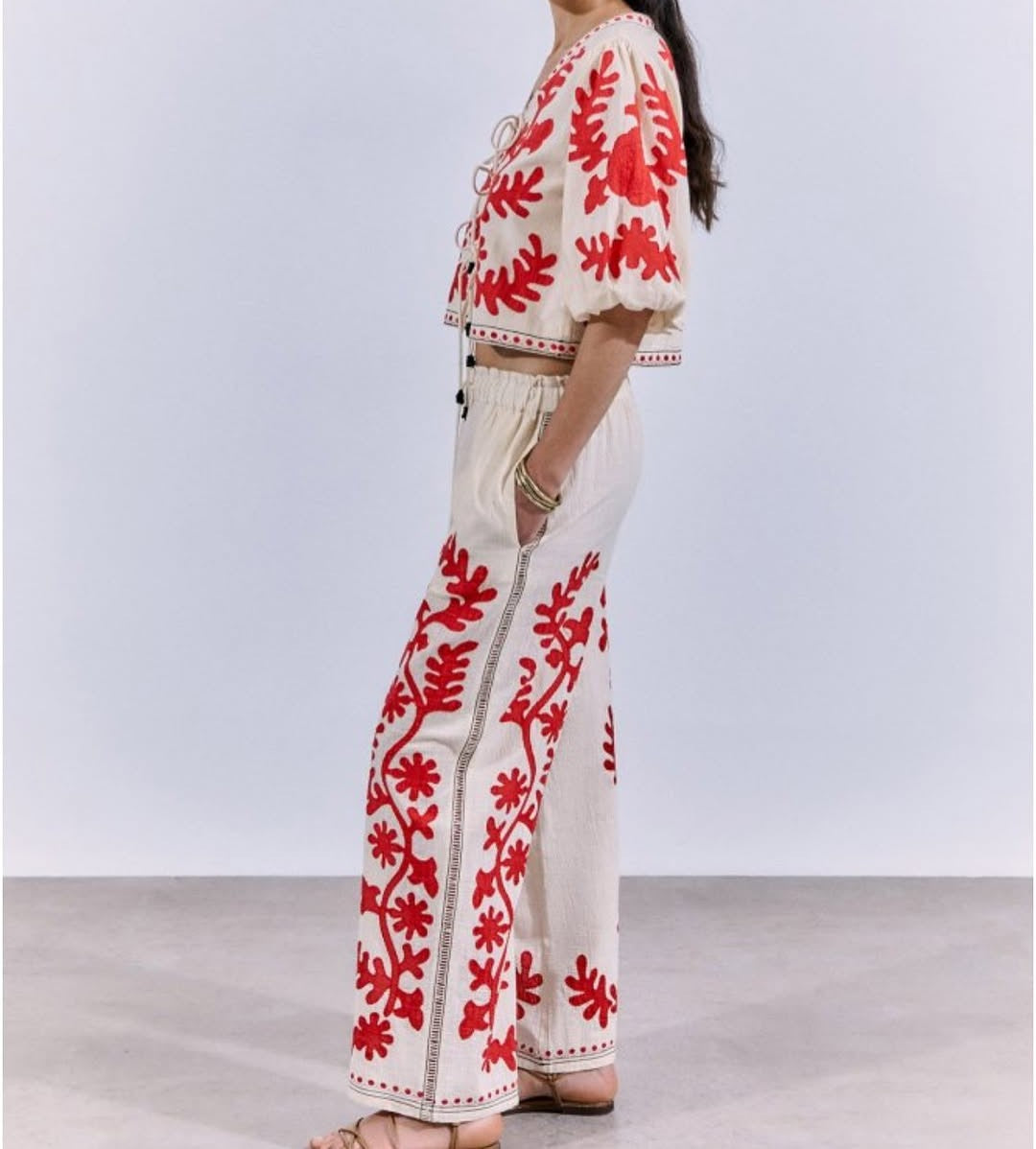 Linen blended printed wide-leg pants + thin strap top two-piece set