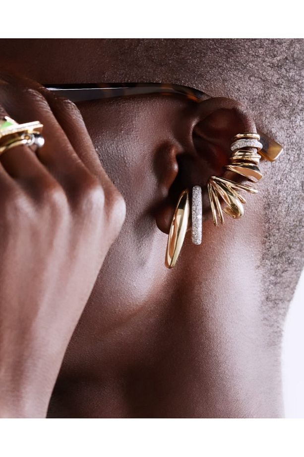Multi-layer metal ear cuff
