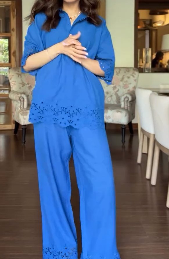 Fashion lace solid color two piece suit