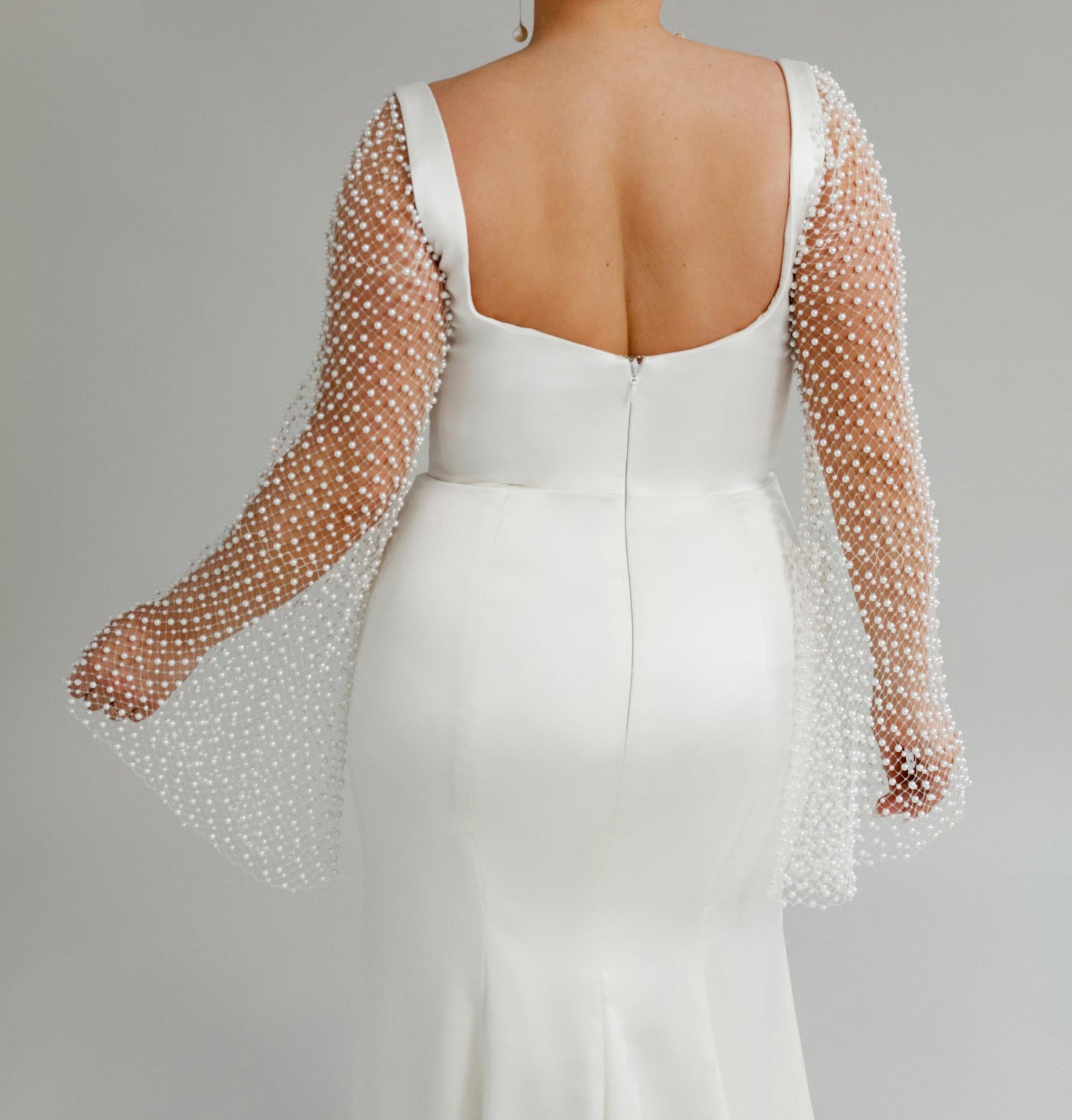 Pearl Bell Sleeve