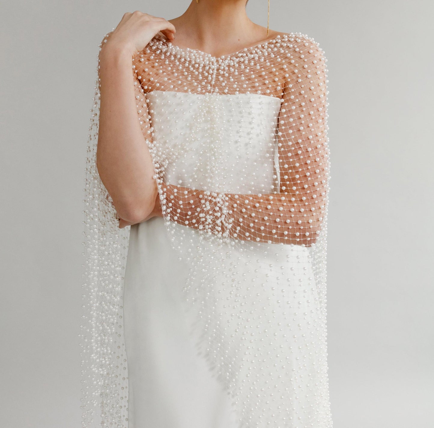 Pearl mesh shawl