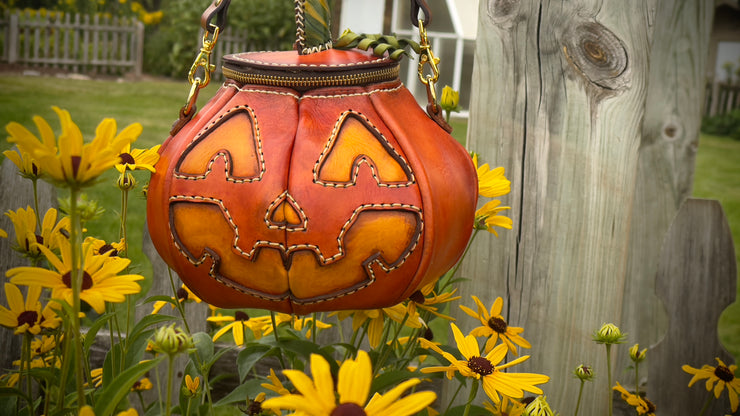 Halloween pumpkin crossbody bag