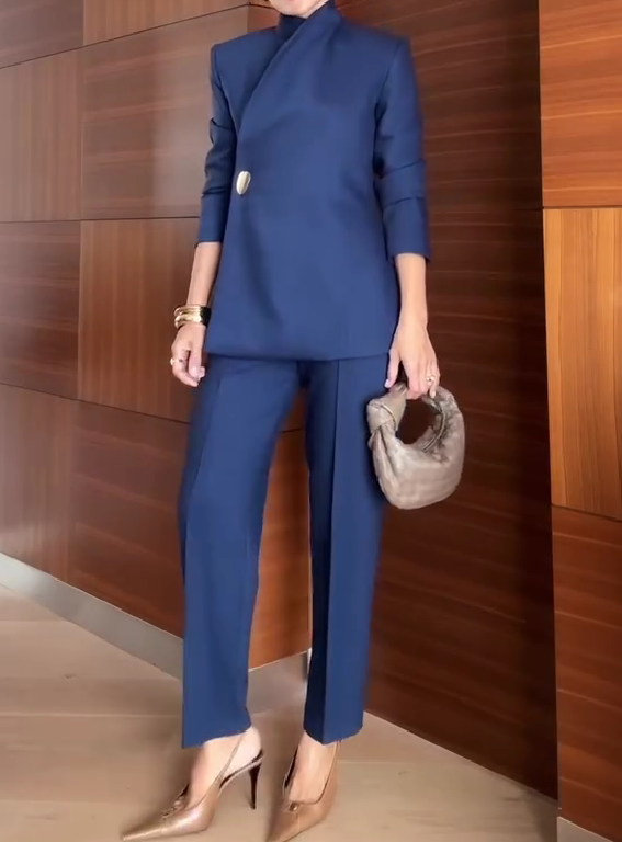 One-button suit + pencil trousers set