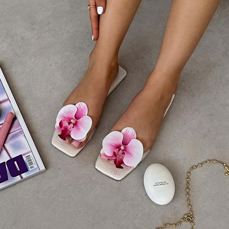 Floral Decorated Flat Slippers