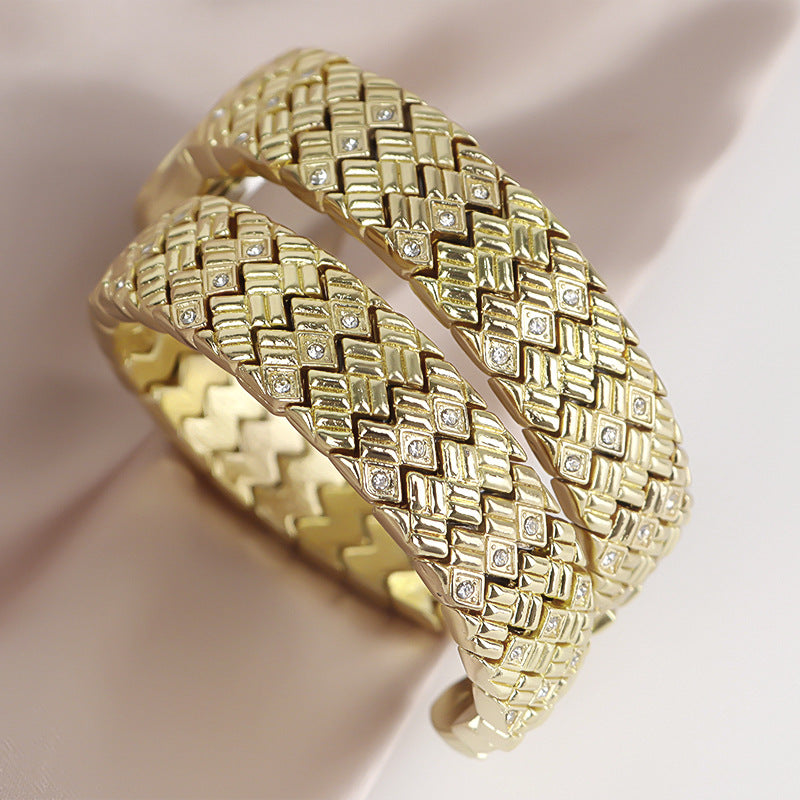 Snake-shaped diamond bracelet watch