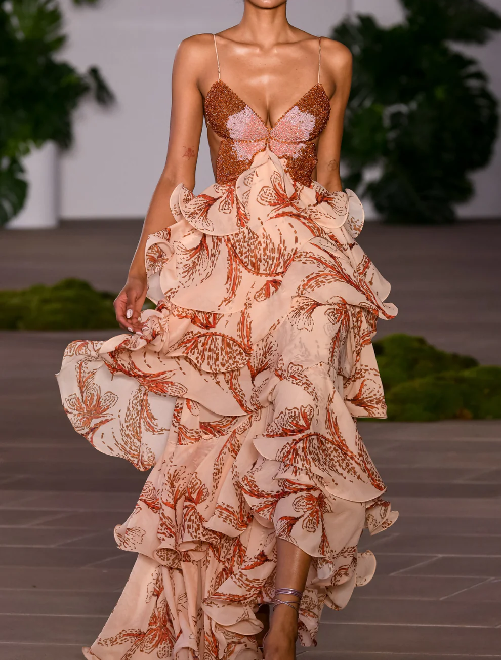 Butterfly print ruffled maxi skirt