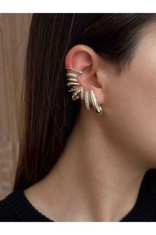 Multi-layer metal ear cuff