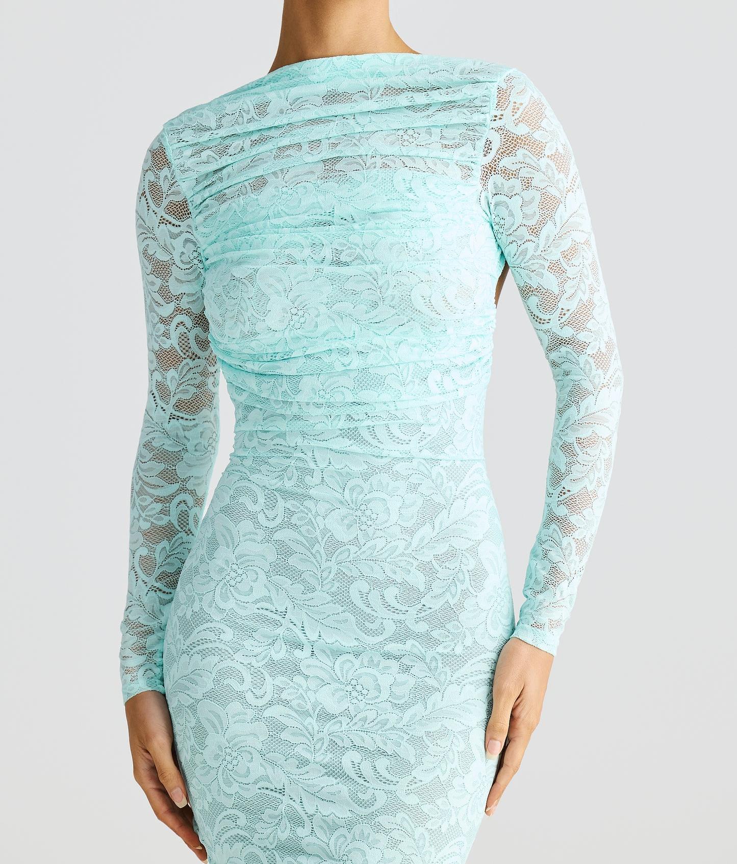 Lace see-through slim fit backpack hip-revealing dress