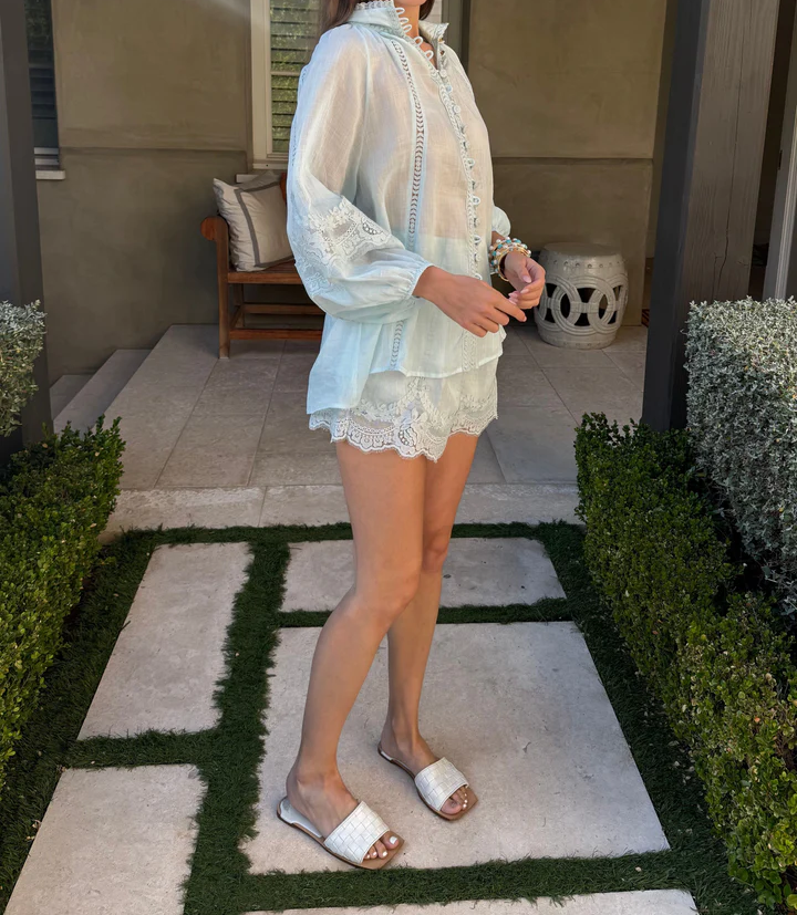 Elegant Ladies Hollow Summer Suit