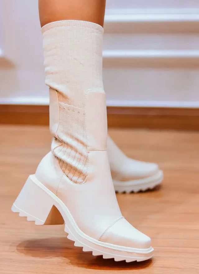 Long knitted leather sock boots