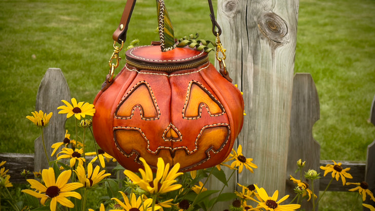 Halloween pumpkin crossbody bag