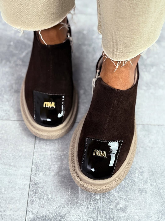 Women's side zipper ankle boots