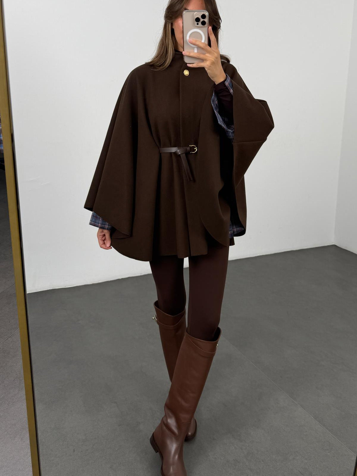 Solid color waisted woolen cape coat