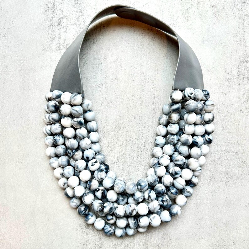 Smooth Beaded Necklace