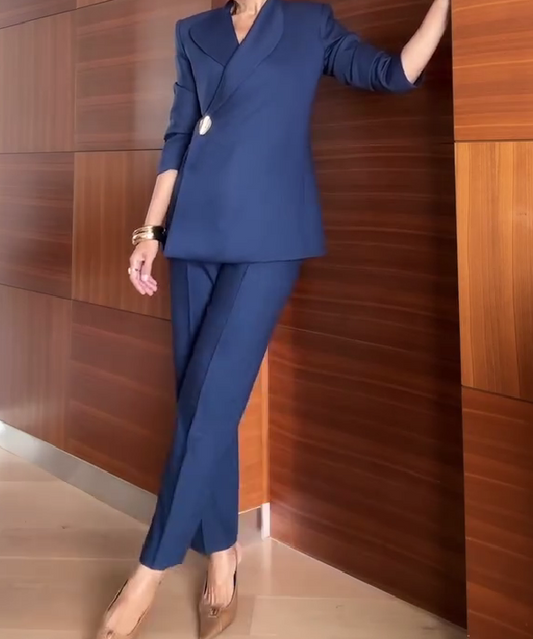 One-button suit + pencil trousers set