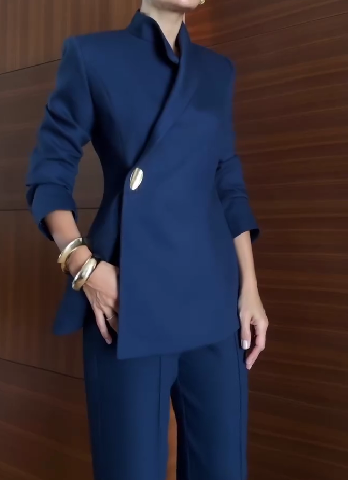 One-button suit + pencil trousers set