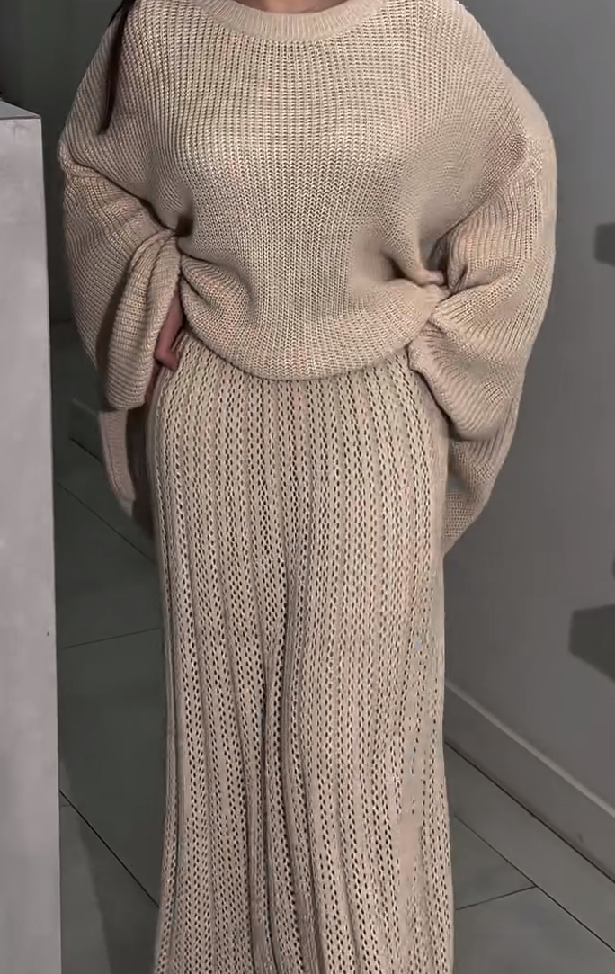 Two-piece set of pullover knit dress