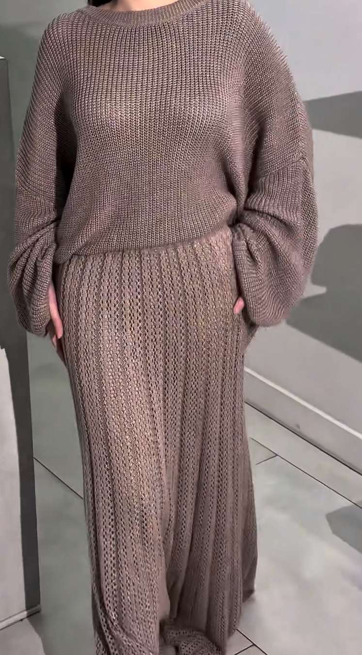 Two-piece set of pullover knit dress