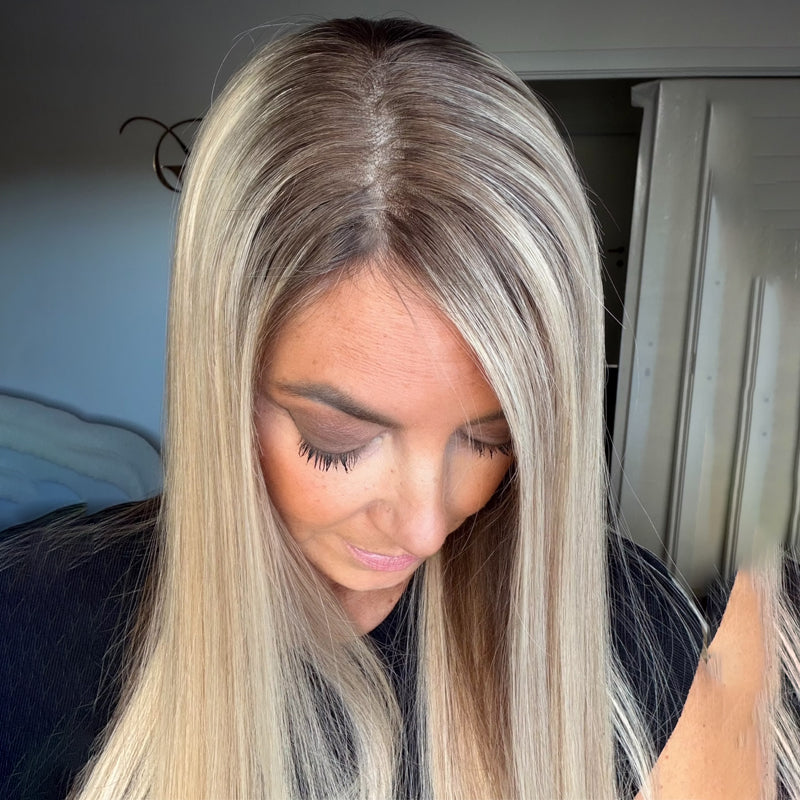 Root Gradient Blonde Straight Long Wig